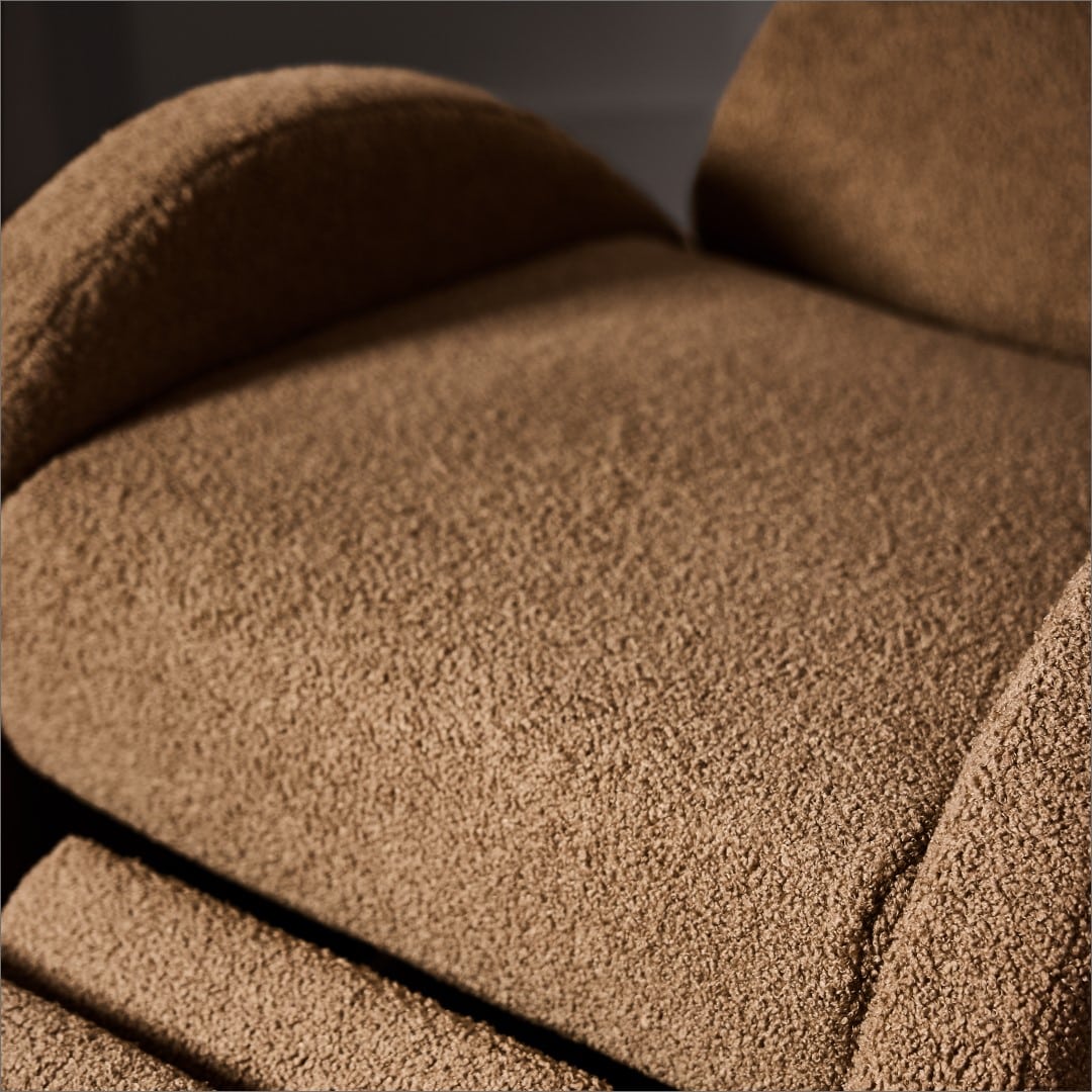 The American Leather Zephyr Re Invented Recliner - Detail