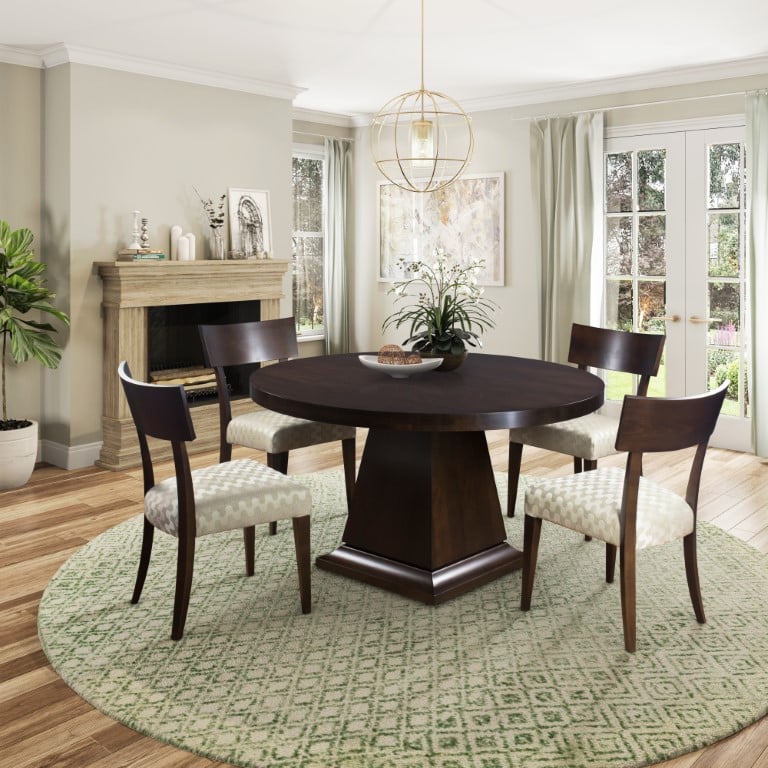 Capital Table - Saloom