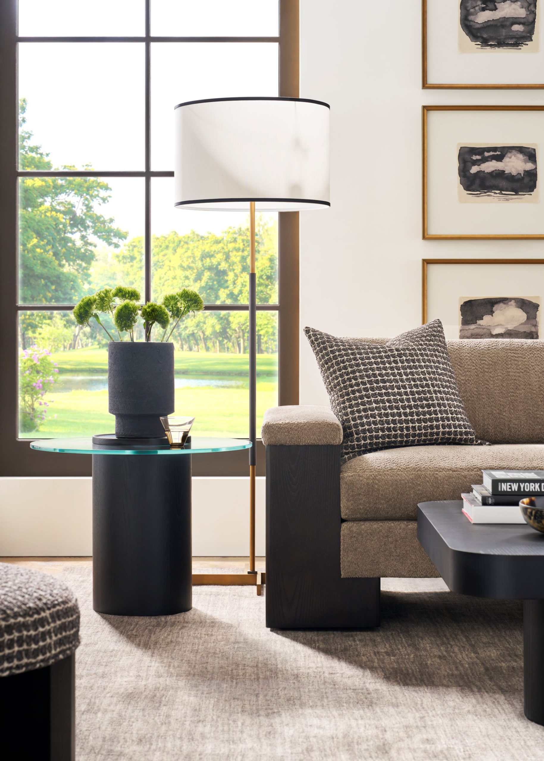 Sophisticated Black Umber Color Scheme