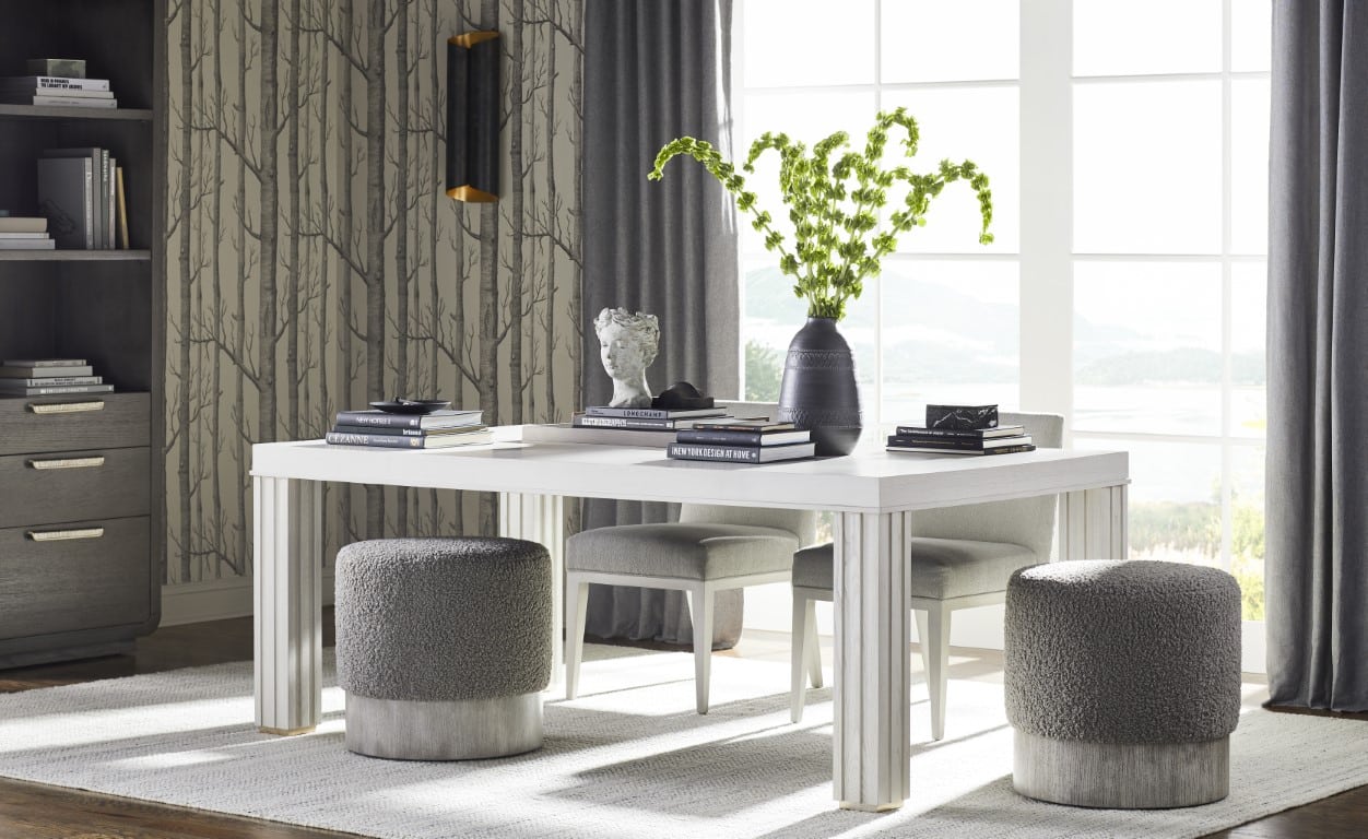 Vanguard_Fluted Leg Table_Wissen Ottomans