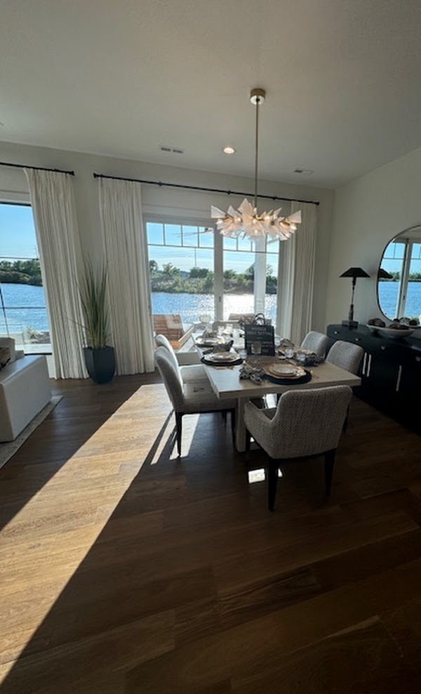 , Holli Tingelhoff , BY DESIGN furniture + interior design